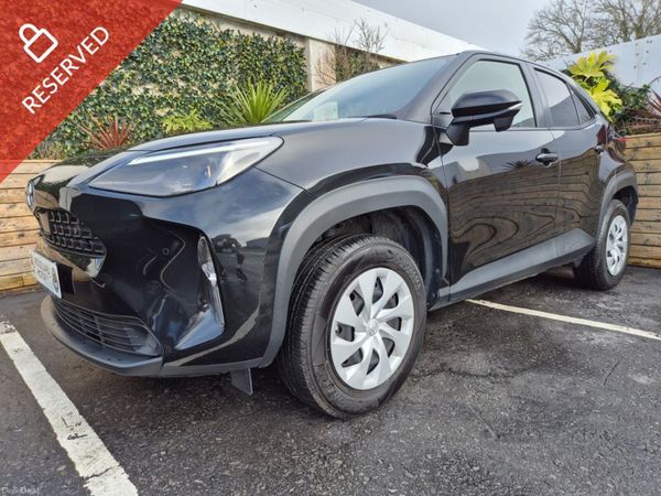 Toyota Yaris Cross SUV, Petrol Hybrid, 2022, Black