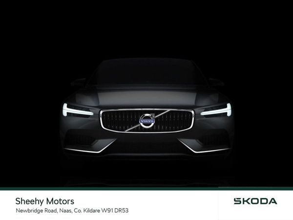 Volvo XC40 Estate, Electric, 2023, White