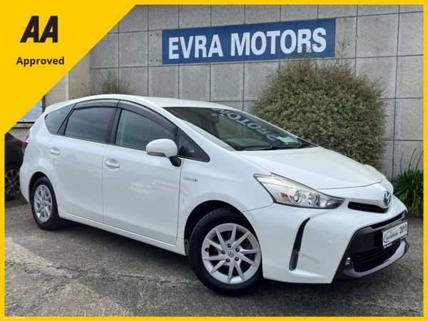 Toyota Prius MPV, Petrol Hybrid, 2015, White