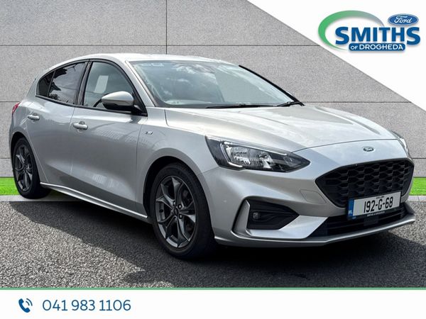 Ford Focus Hatchback, Diesel, 2019, Grey