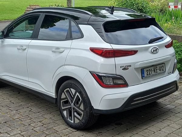 Hyundai KONA MPV, Electric, 2022, White