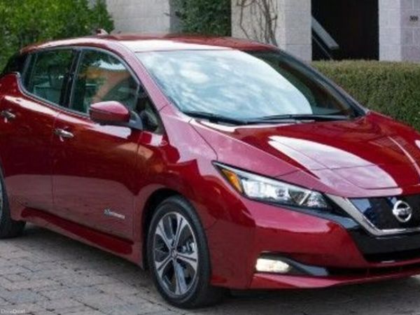 Nissan Leaf Hatchback, Electric, 2019, Red