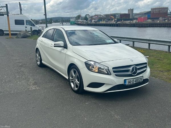 Mercedes-Benz A-Class Hatchback, Petrol, 2014, White
