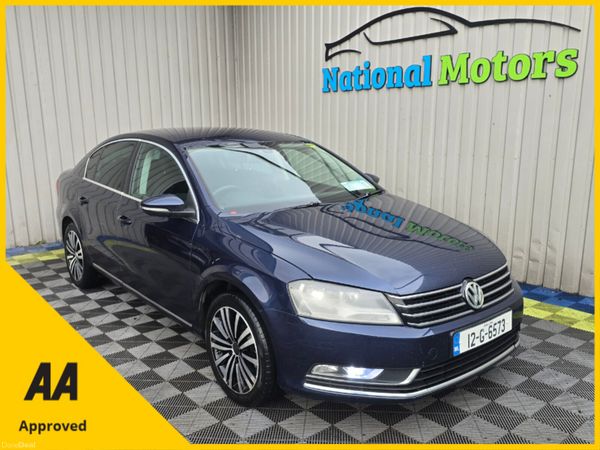 Volkswagen Passat Saloon, Diesel, 2012, Blue