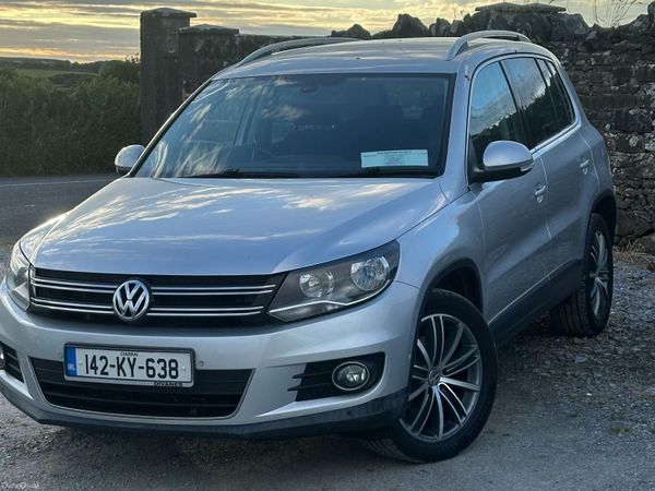 Volkswagen Tiguan SUV, Diesel, 2014, Silver