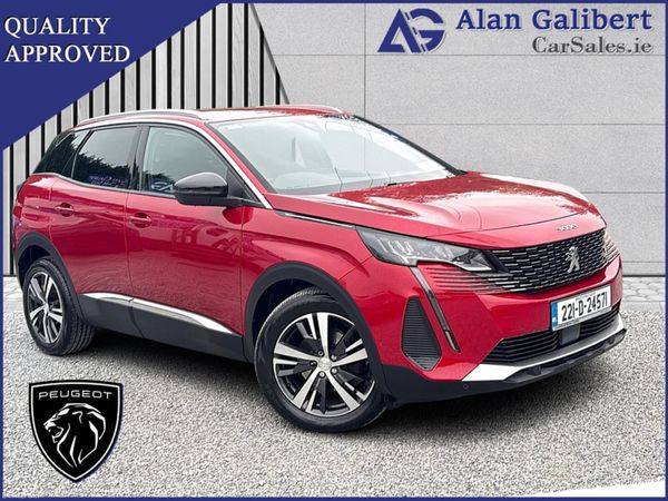 Peugeot 3008 MPV, Petrol, 2022, Red