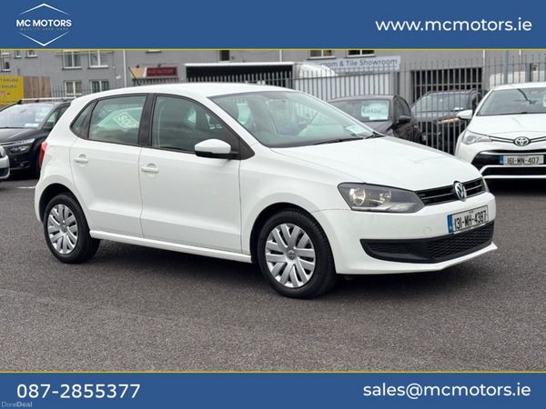Volkswagen Polo Hatchback, Petrol, 2013, White
