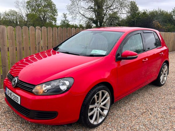 Volkswagen Golf Hatchback, Diesel, 2010, Red