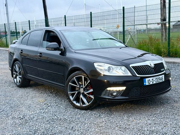 Skoda Octavia Hatchback, Diesel, 2010, Black