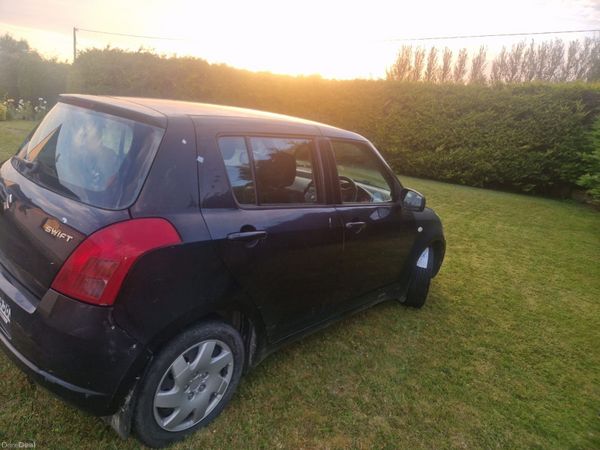 Suzuki Swift Hatchback, Petrol, 2006, Black