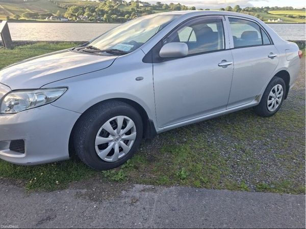 Toyota Corolla Saloon, Petrol, 2008, Silver