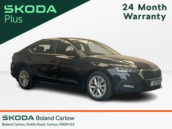 Skoda Octavia Saloon, Diesel, 2023, Black