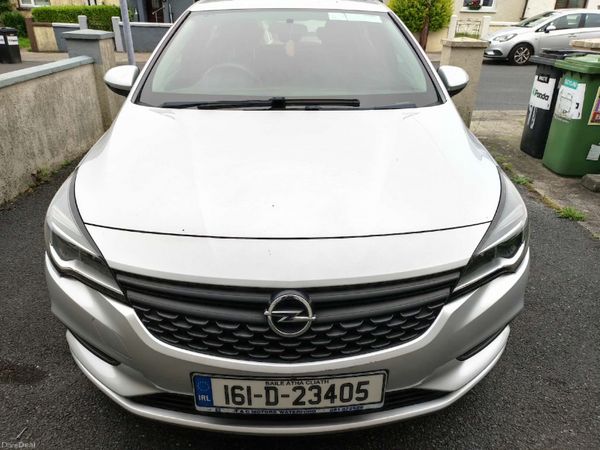 Opel Astra Hatchback, Diesel, 2016, Silver