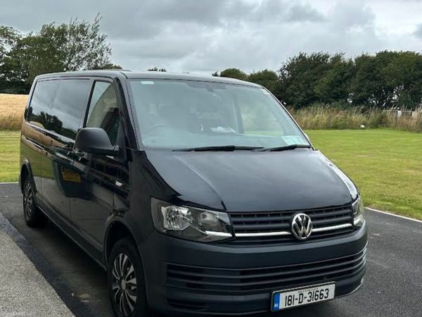 Volkswagen Kombi MPV, Diesel, 2018, Black