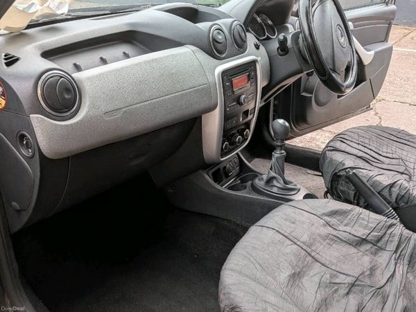 Dacia Duster SUV, Diesel, 2015, Black