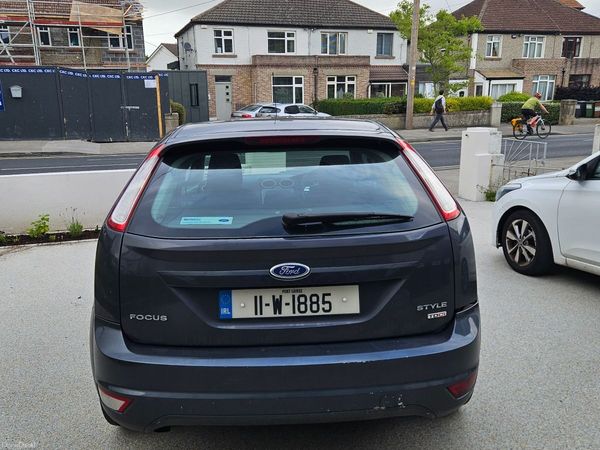 Ford Focus Hatchback, Diesel, 2011, Grey