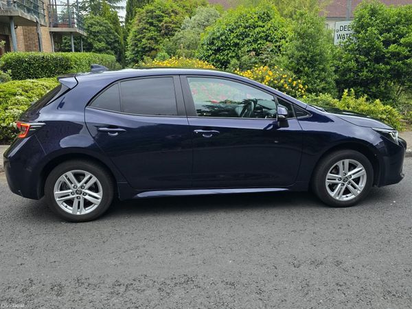 Toyota Corolla Hatchback, Petrol Hybrid, 2022, Blue