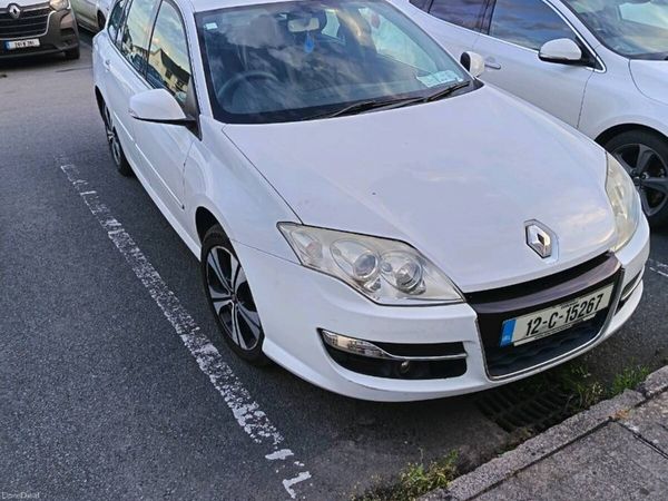Renault Laguna Estate, Diesel, 2012, White