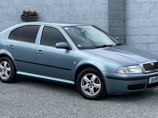 Skoda Octavia Hatchback, Diesel, 2008, Grey