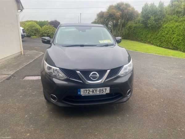 Nissan Qashqai SUV, Diesel, 2017, Black