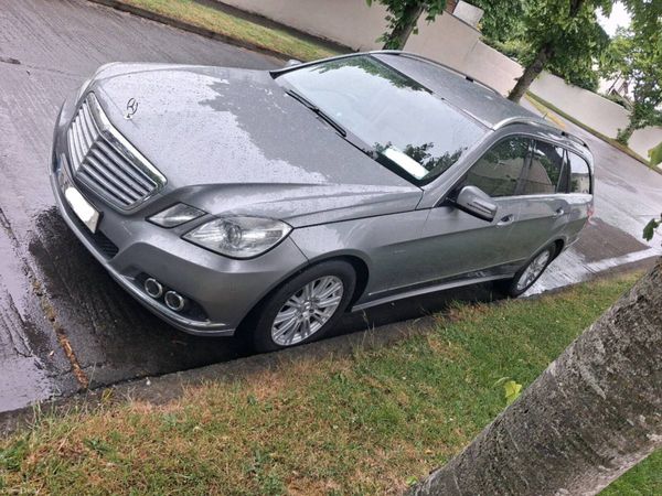 Mercedes-Benz E-Class Estate, Diesel, 2010, Silver