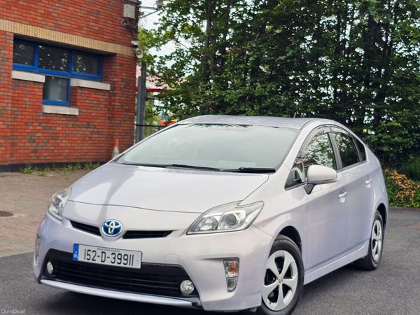 Toyota Prius Hatchback, Petrol Hybrid, 2015, Grey