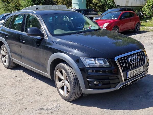 Audi Q5 SUV, Diesel, 2011, Black