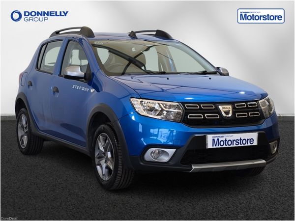 Dacia Sandero Stepway Hatchback, Petrol, 2017, Blue