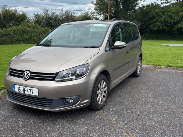 Volkswagen Touran MPV, Diesel, 2015, Brown