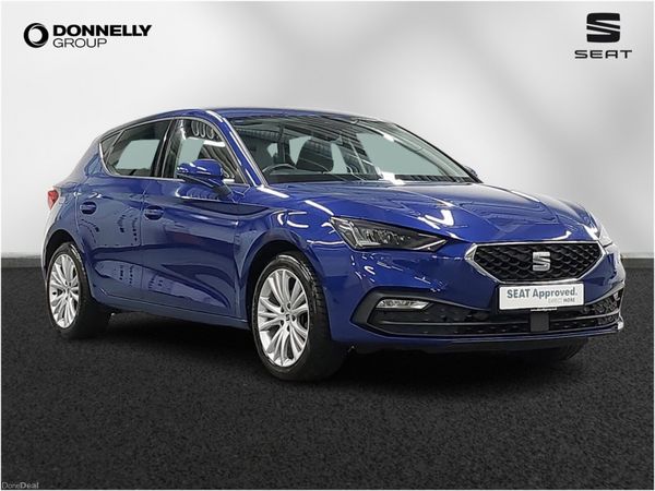 SEAT Leon Hatchback, Petrol, 2021, Blue