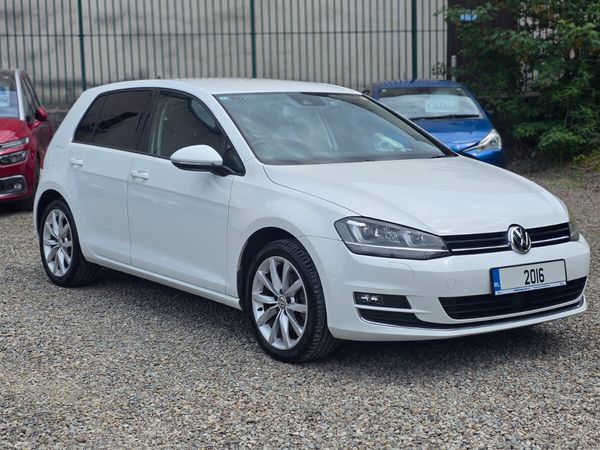 Volkswagen Golf Hatchback, Petrol, 2016, White