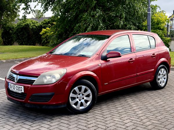 Opel Astra Hatchback, Diesel, 2006, Red