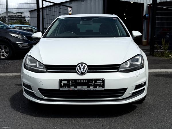 Volkswagen Golf Hatchback, Petrol, 2016, White