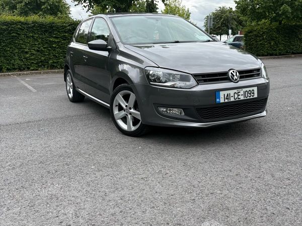 Volkswagen Polo Hatchback, Petrol, 2014, Grey