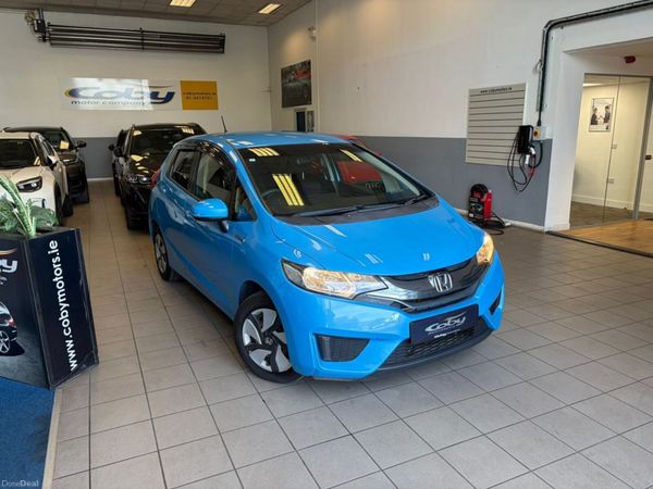 Honda Fit Hatchback, Petrol Hybrid, 2015, Blue