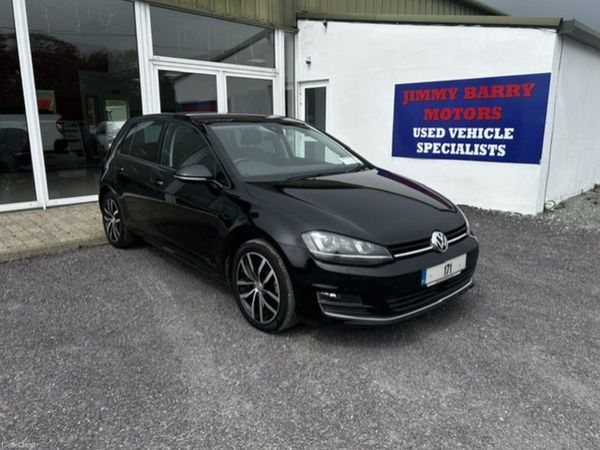 Volkswagen Golf Hatchback, Petrol, 2017, Blue