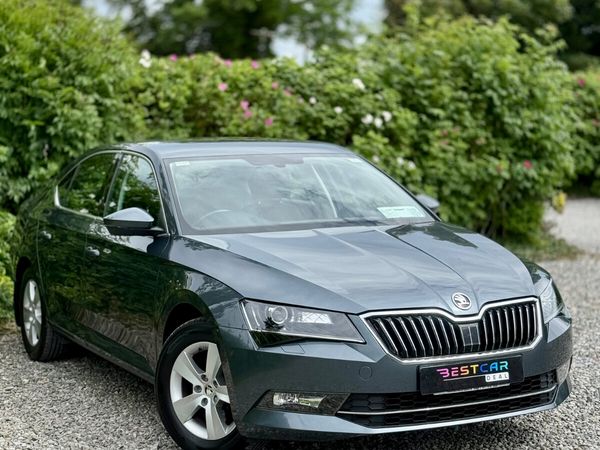 Skoda Superb Saloon, Diesel, 2019, Grey