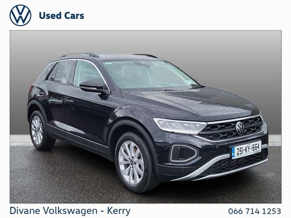 Volkswagen T-Roc SUV, Petrol, 2025, Black