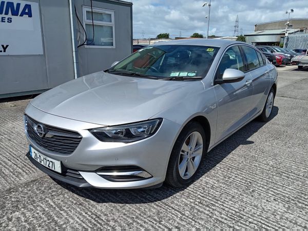 Opel Insignia Hatchback, Diesel, 2021, Grey