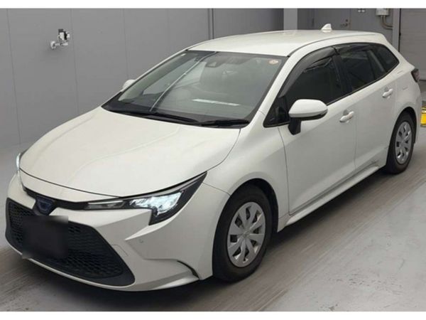 Toyota Corolla Hatchback, Petrol Hybrid, 2021, White