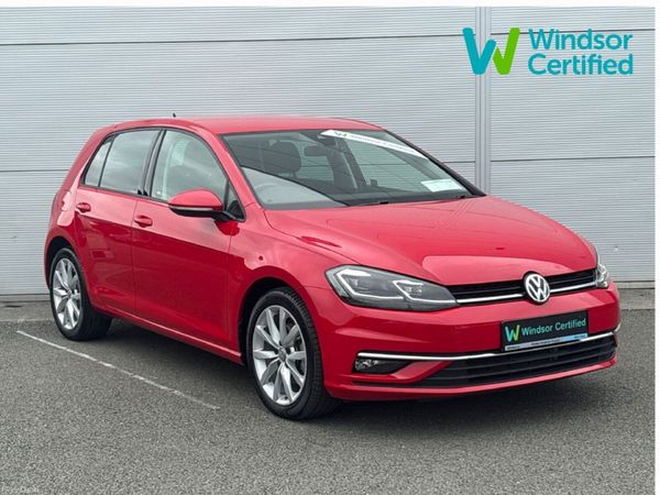 Volkswagen Golf Hatchback, Petrol, 2019, Red