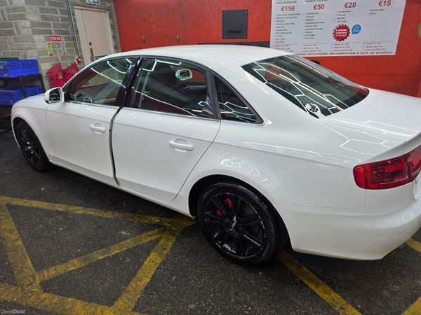 Audi A4 Saloon, Diesel, 2010, White