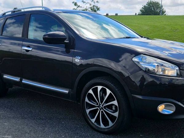 Nissan Qashqai Hatchback, Diesel, 2010, Black