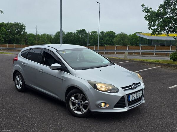 Ford Focus Hatchback, Diesel, 2011, Silver