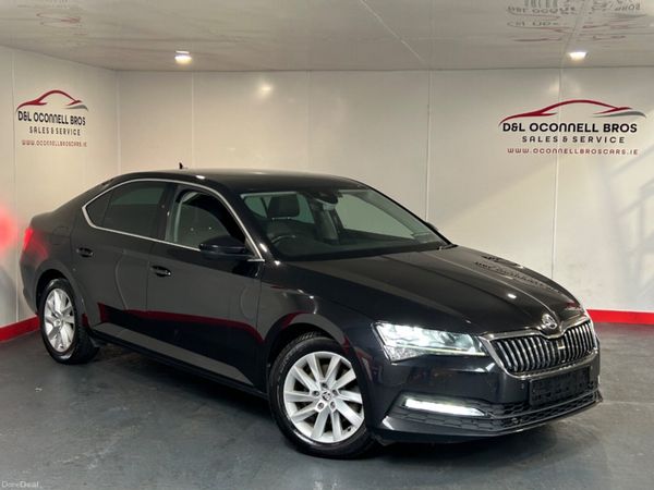 Skoda Superb Hatchback, Diesel, 2021, Black