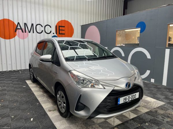 Toyota Vitz Hatchback, Petrol Hybrid, 2019, Black