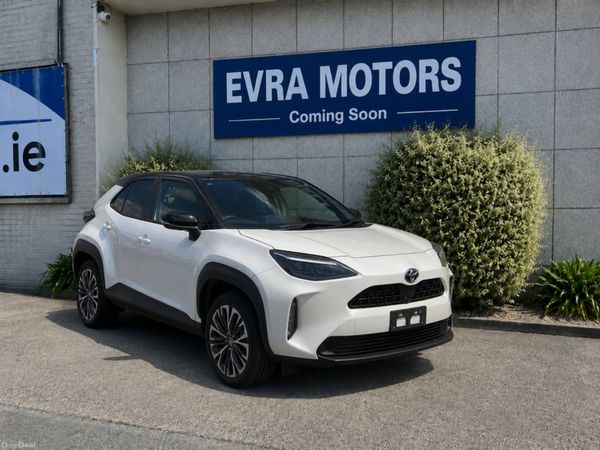 Toyota Yaris Cross SUV, Petrol Hybrid, 2021, White