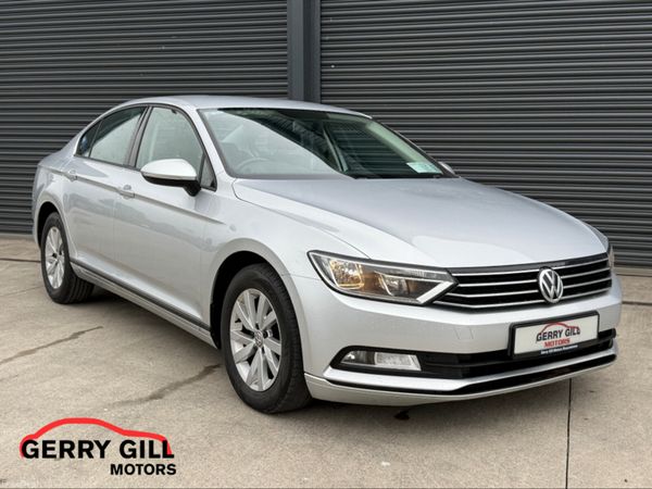 Volkswagen Passat Saloon, Diesel, 2018, Silver