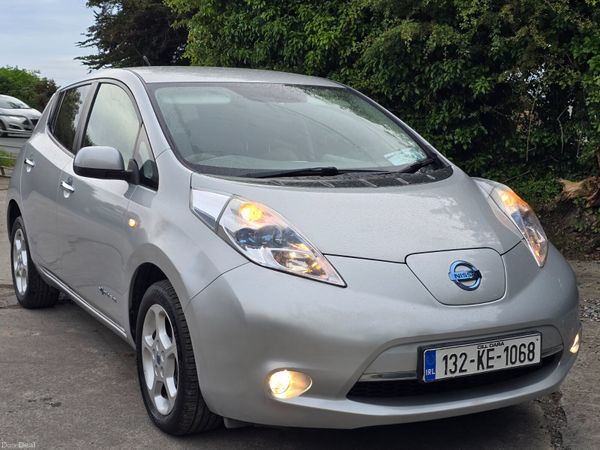 Nissan Leaf Hatchback, Electric, 2013, Silver