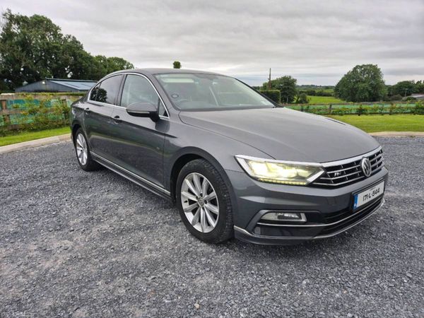Volkswagen Passat Saloon, Diesel, 2017, Grey